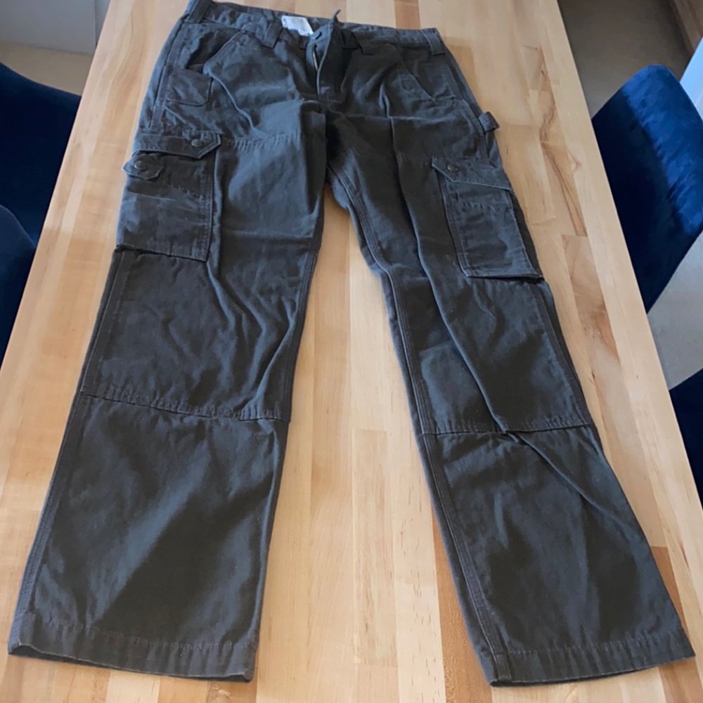 Men’s brown Carhartt pants. Smoke free home. 32 x 32